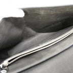 Louis Vuitton Shoulder Bag Taiga New Flap Messenger Noir — view 4