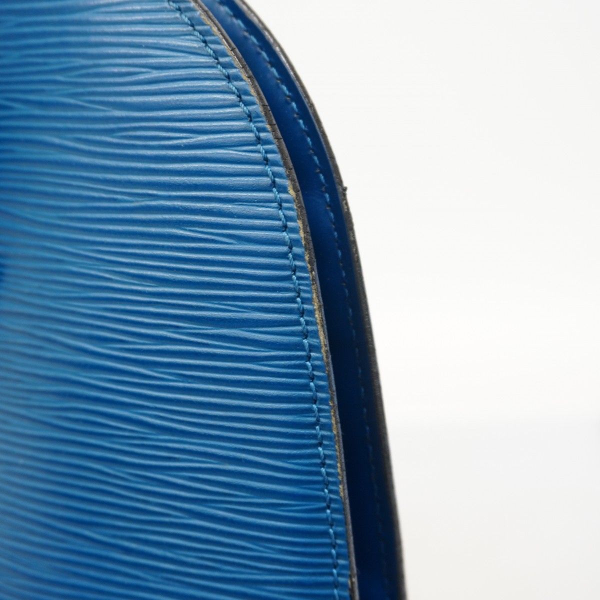 Louis Vuitton Tote Epi Lussac Blue — view 8