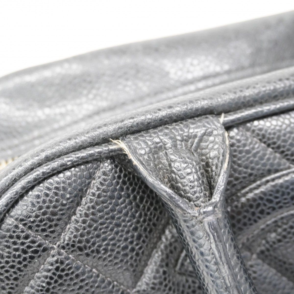 Chanel Handbag Quilted Caviar Leather Black Gold — view 8