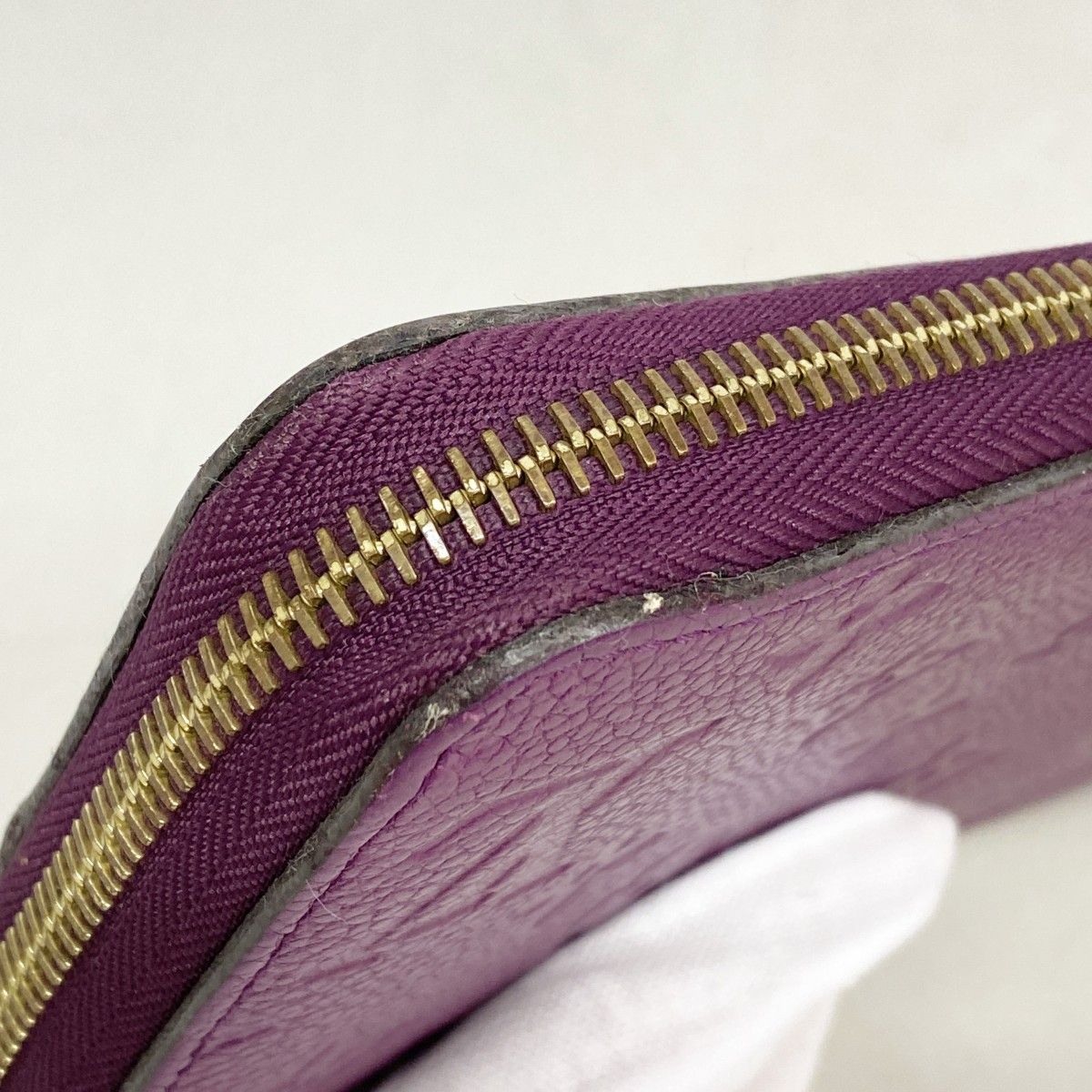 Louis Vuitton Wallet Monogram Empreinte Zippy Aurore — view 6