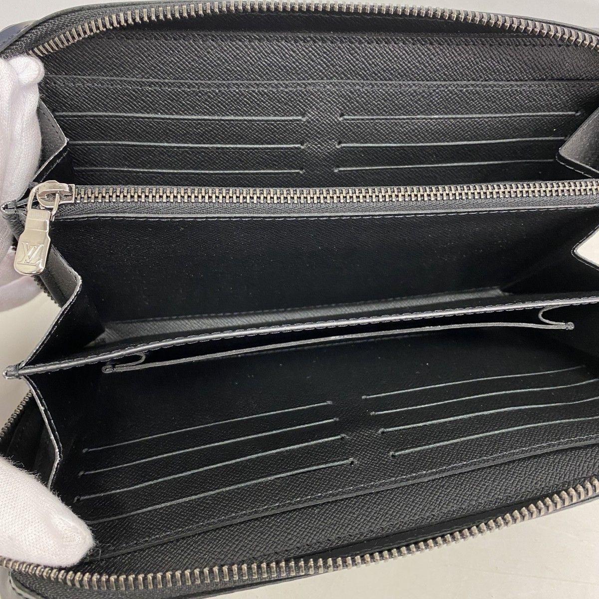 Louis Vuitton Wallet Monogram Eclipse Zippy XL Black — view 3