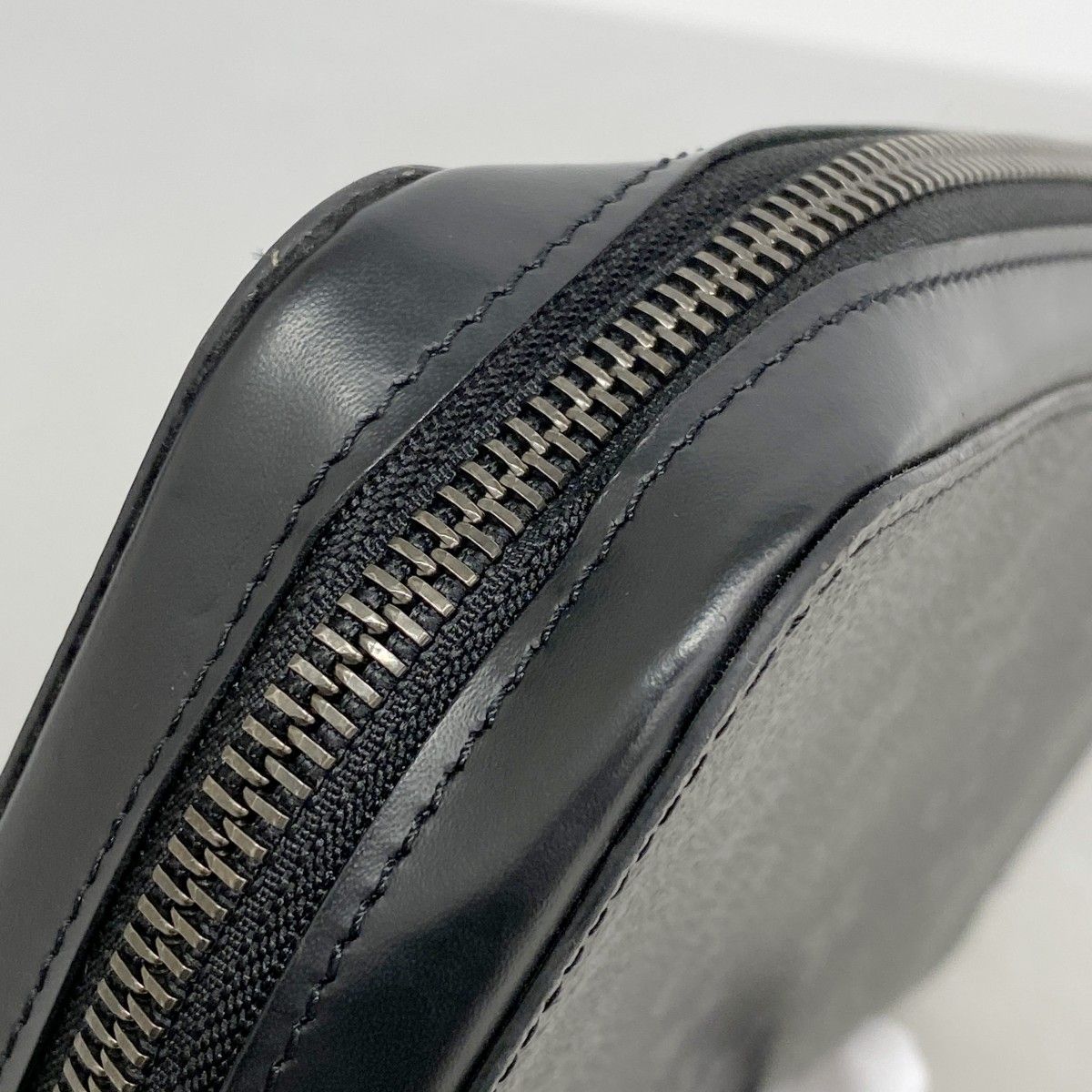 Louis Vuitton Wallet Monogram Eclipse Zippy XL Black — view 5