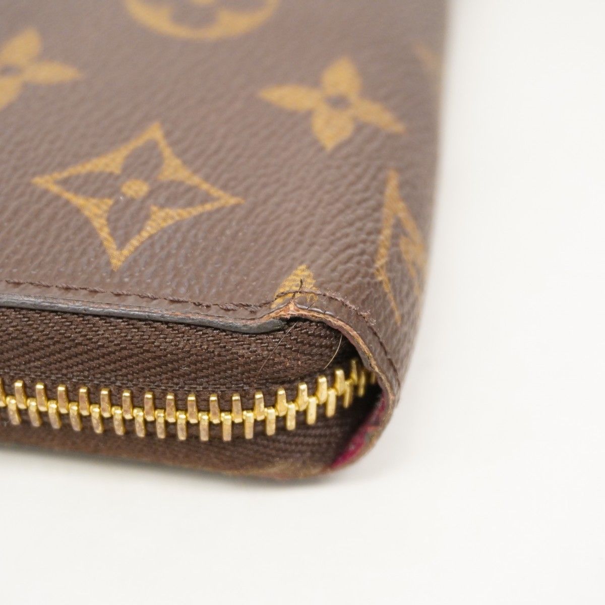 Louis Vuitton Wallet Monogram Zippy Fuchsia — view 5