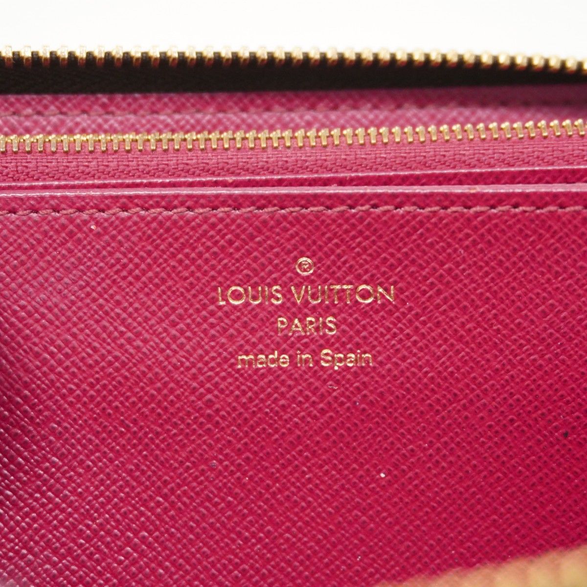 Louis Vuitton Wallet Monogram Zippy Fuchsia — view 4