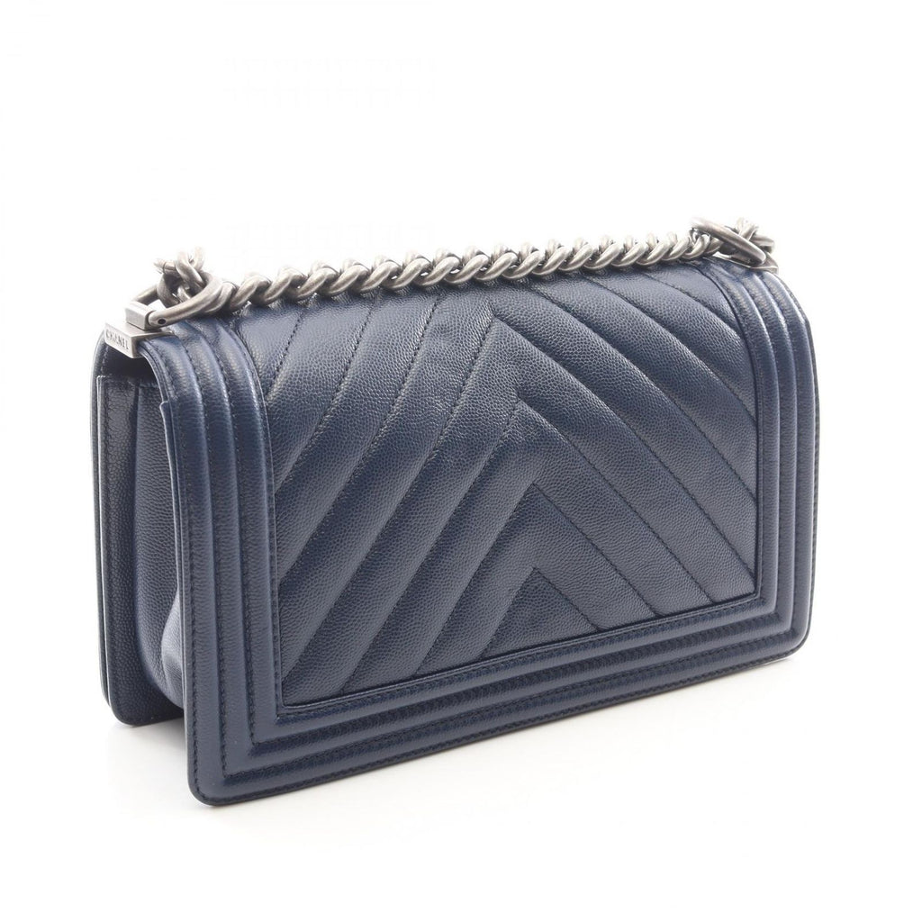 Chanel Shoulder Bag Boy Blanc Stitch Blue Calf Boy Chain — view 2