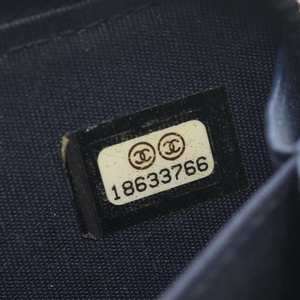 Chanel Coin Case Quilted Navy Lambskin — view 5