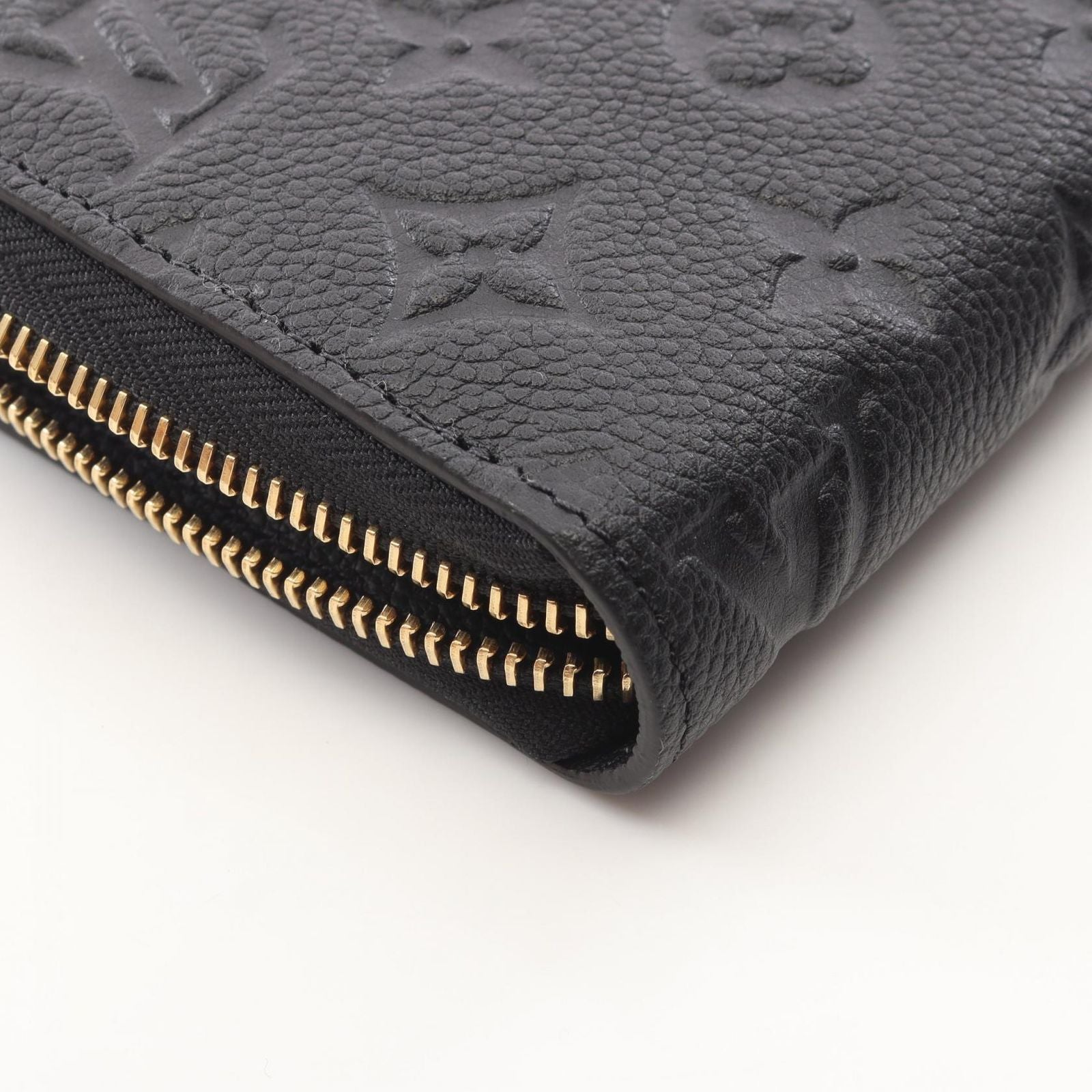 Louis Vuitton Round Wallet Zippy Monogram Empreinte Noir Leather — view 7