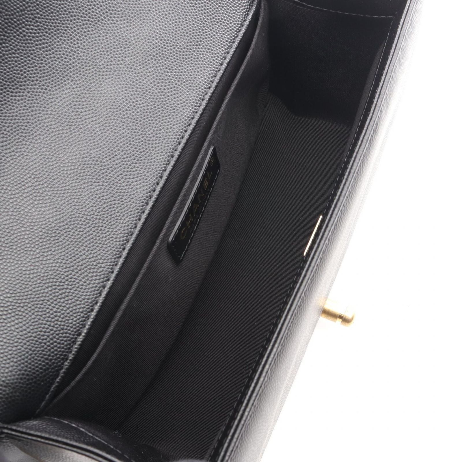 Chanel Shoulder Bag Boy Black Calf Boy Chain — view 3