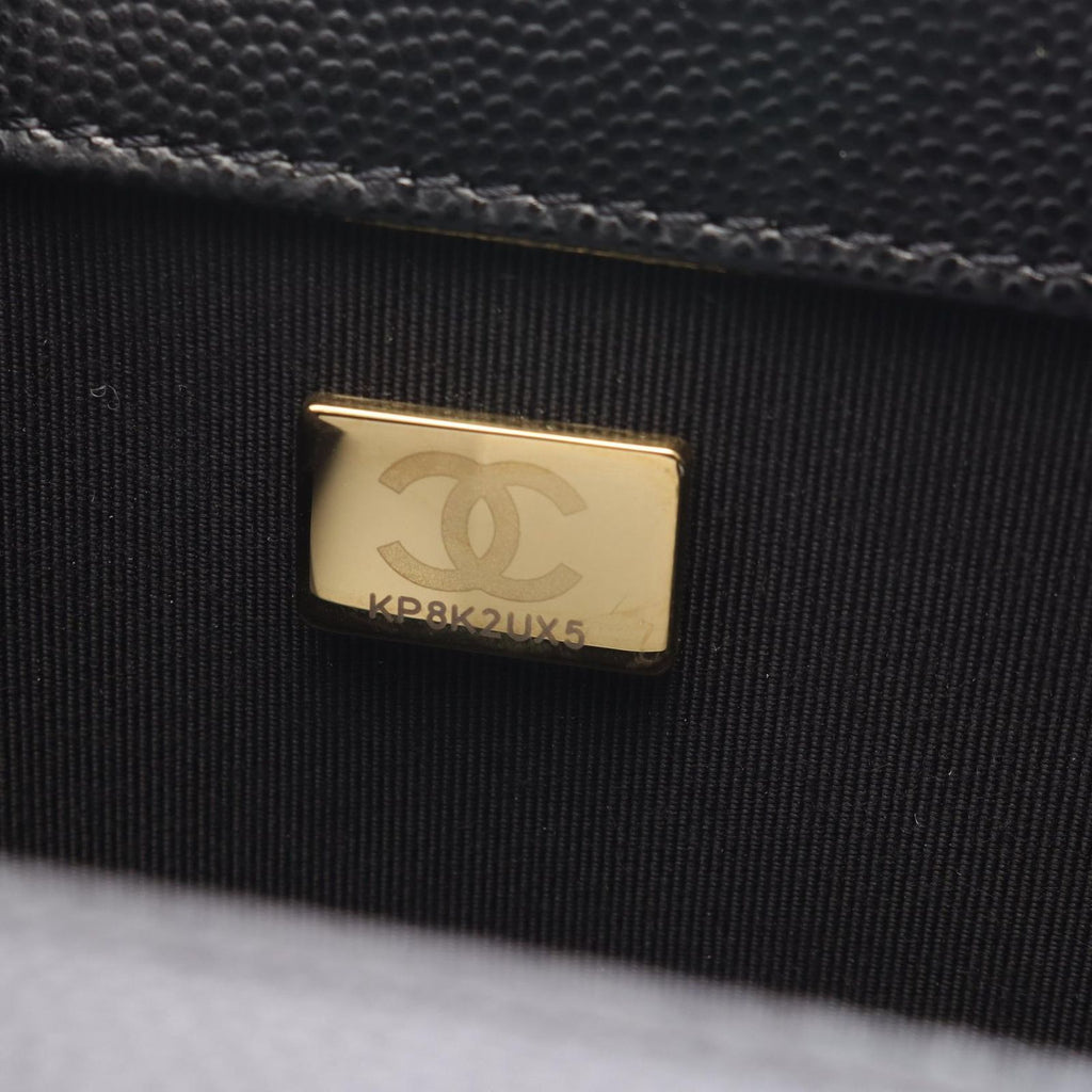 Chanel Shoulder Bag Boy Black Calf Boy Chain — view 5