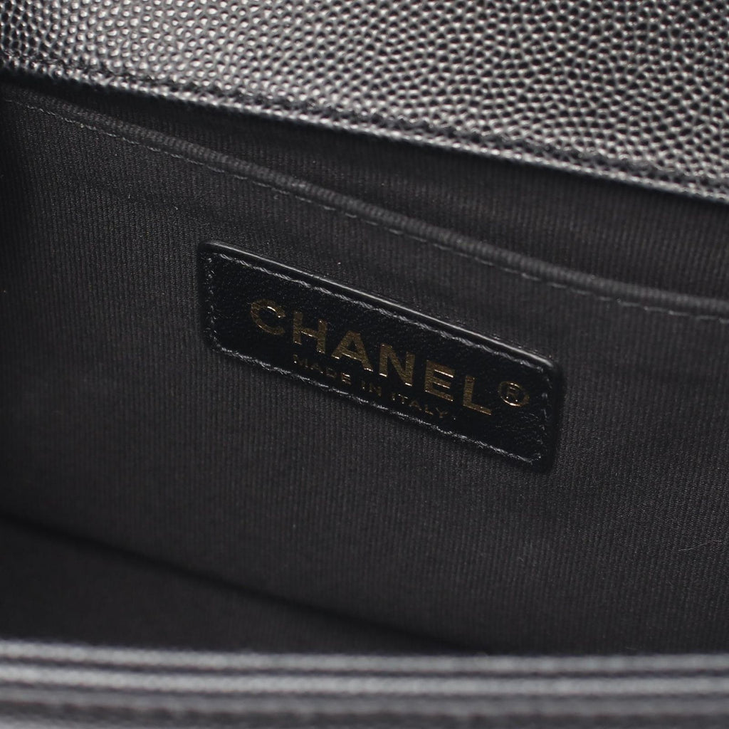 Chanel Shoulder Bag Boy Black Calf Boy Chain — view 4