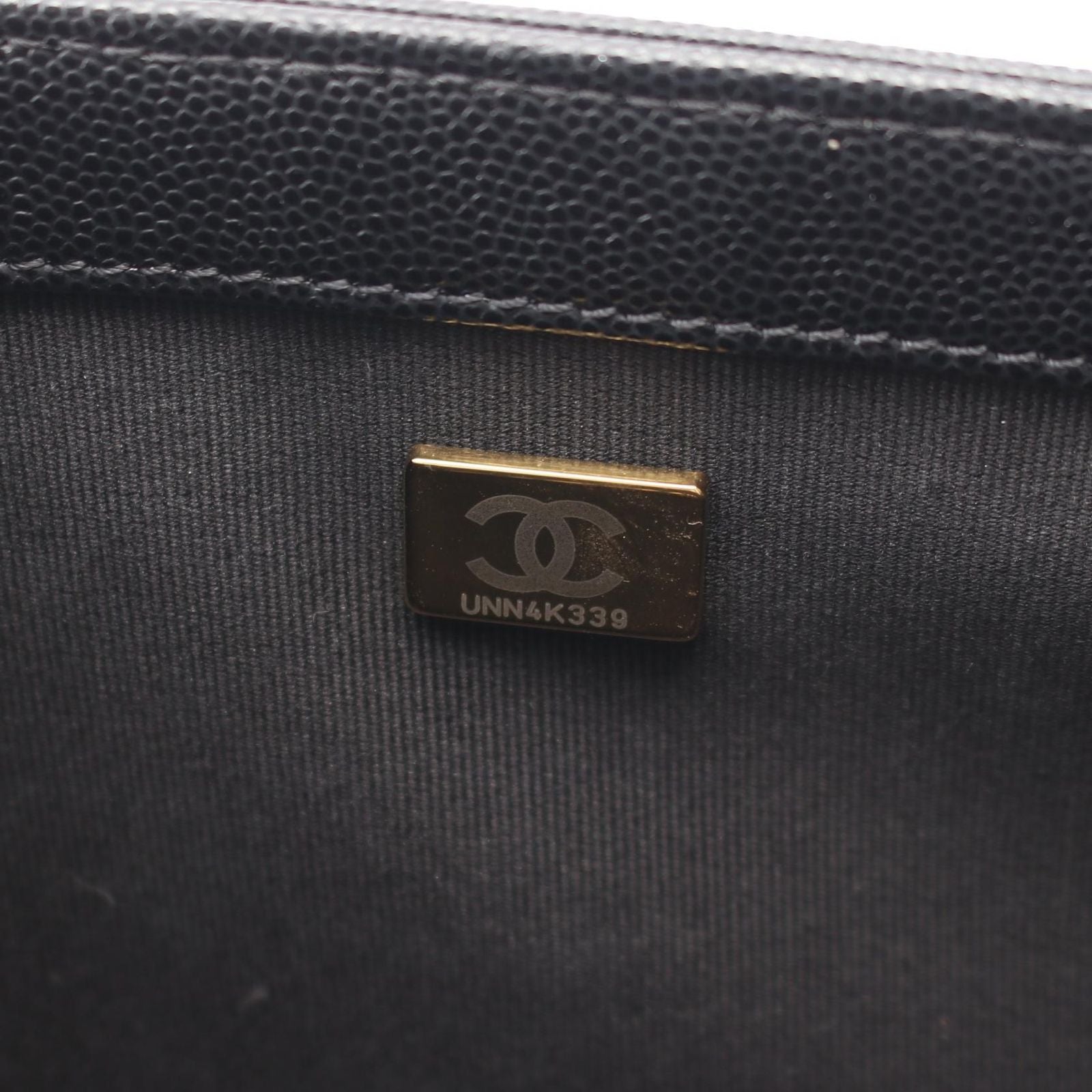 Chanel Shoulder Bag Boy Black Calf Boy Chain — view 5