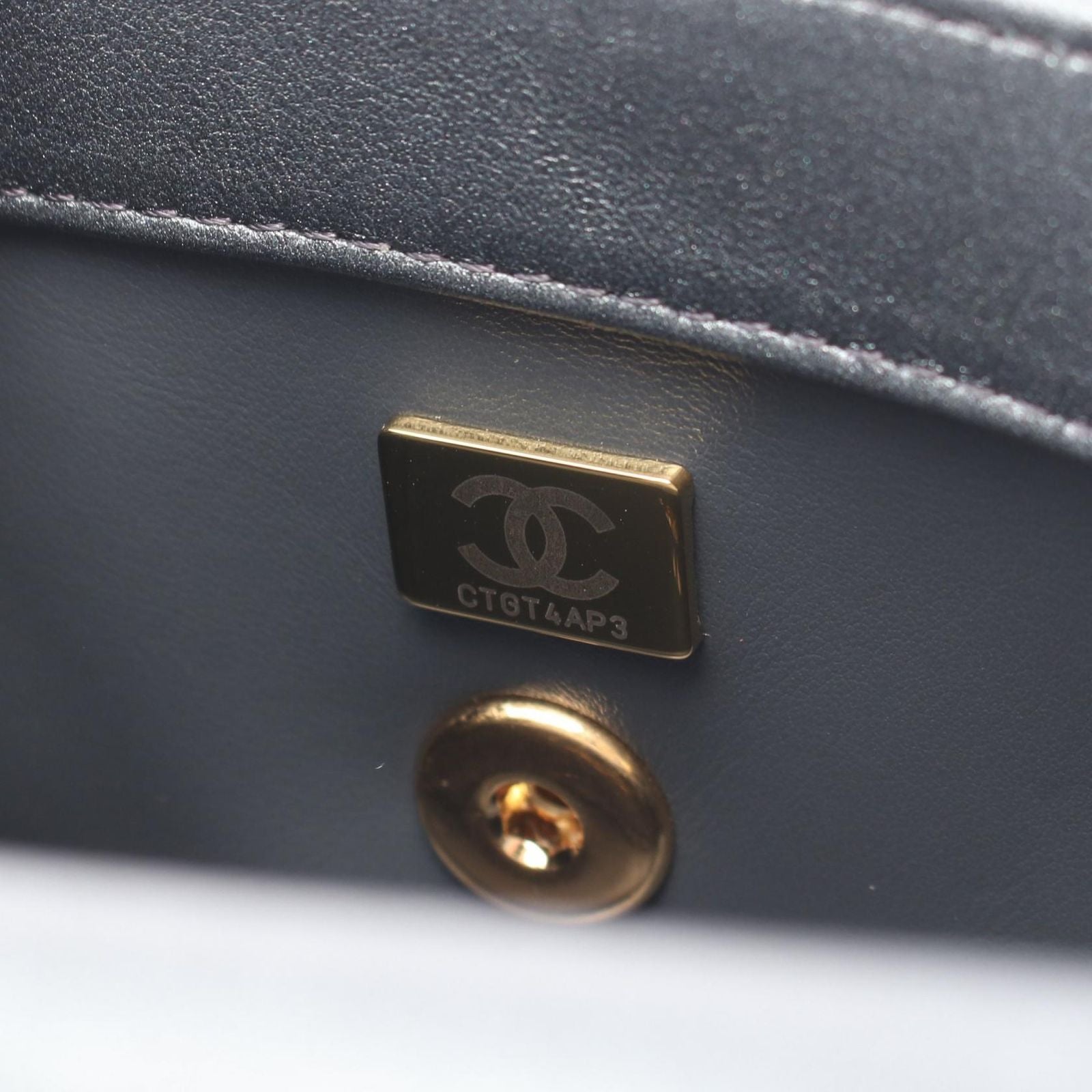 Chanel Shoulder Bag Mini Quilted Metallic Gray Lambskin Chain — view 5