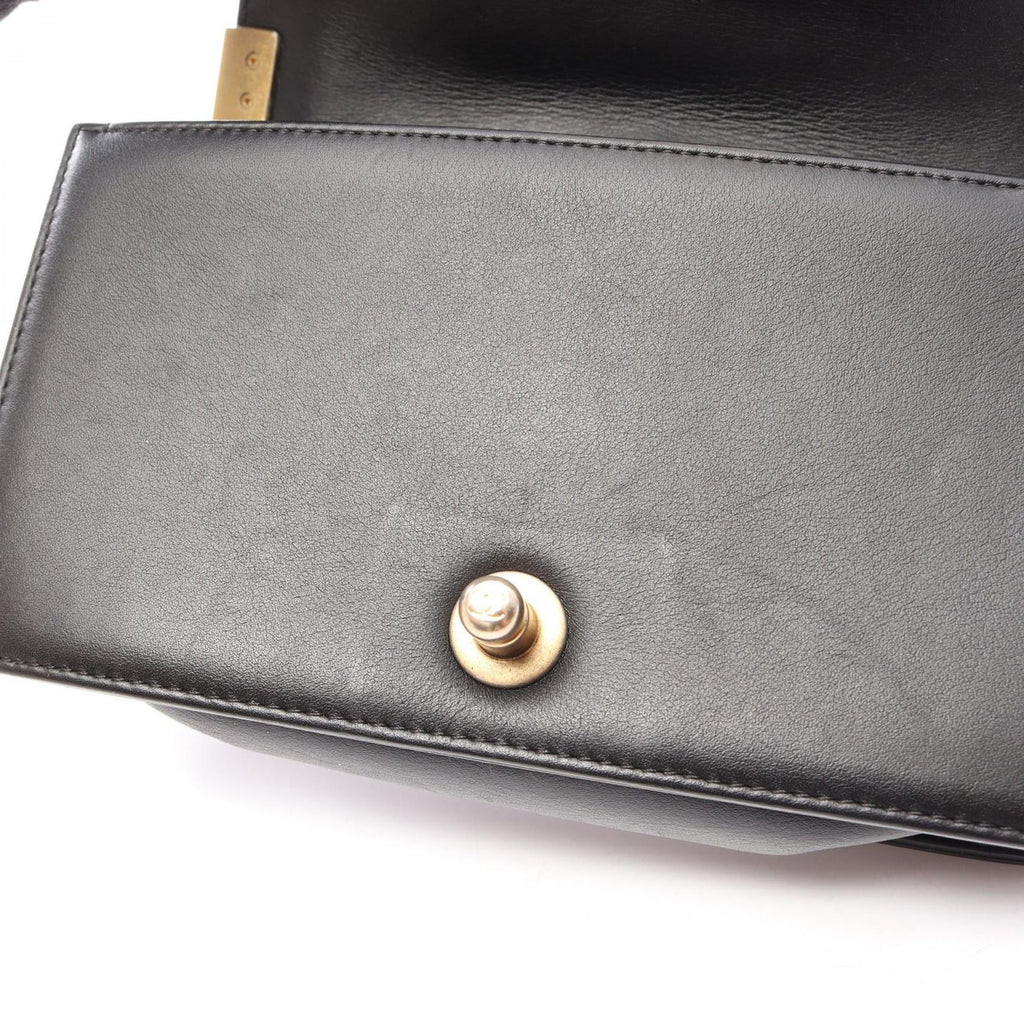 Chanel Shoulder Bag Boy Small Blanc Stitch Black Lambskin Boy Mini Chain — view 8