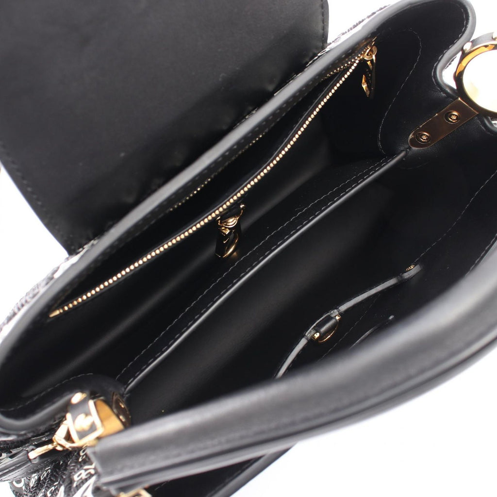 Louis Vuitton Handbag Capucines 2-Way Noir Leather — view 3