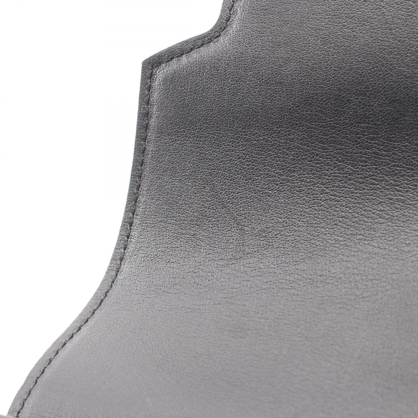 Louis Vuitton Handbag Capucines 2-Way Noir Leather — view 7