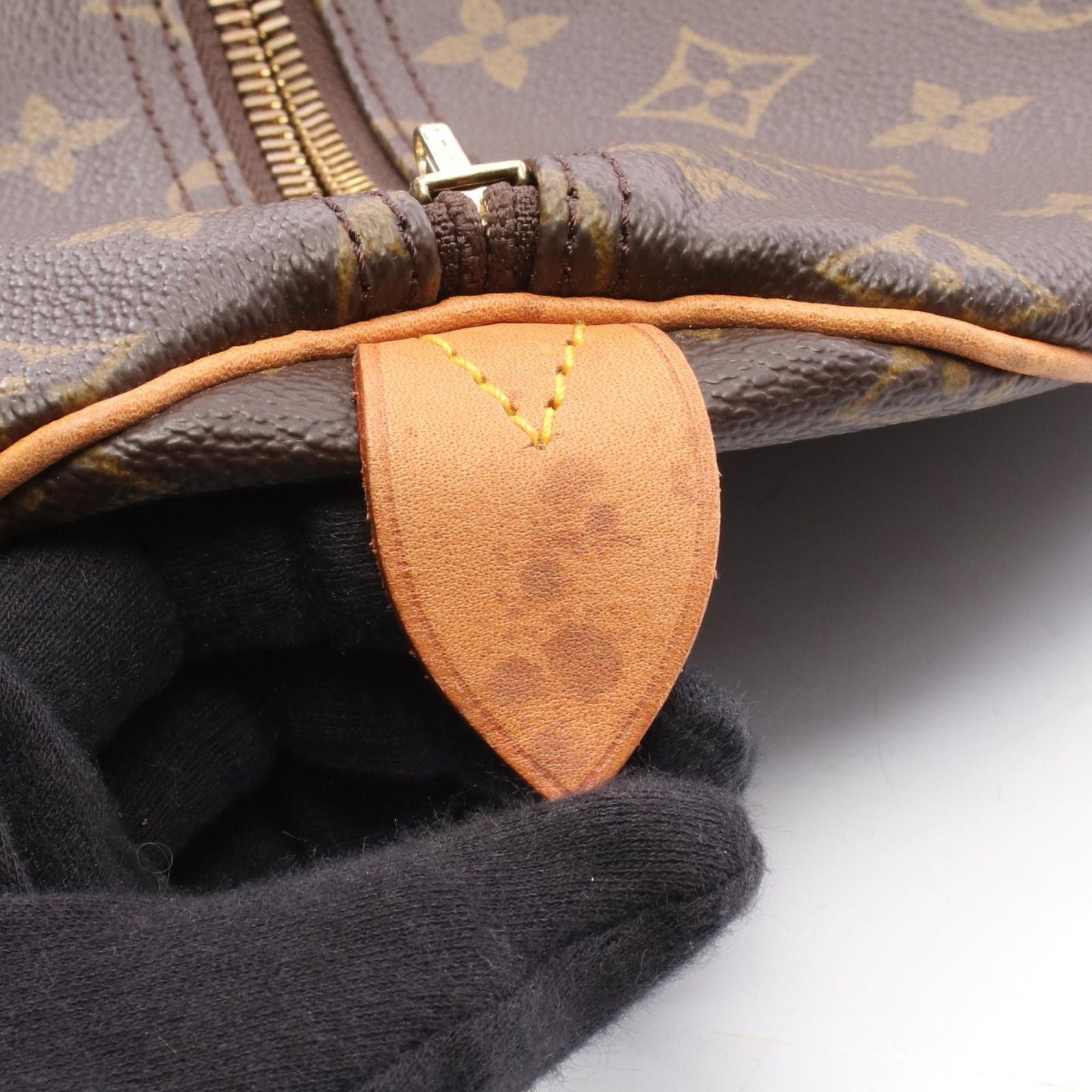 Louis Vuitton Boston Bag Keepall 55 Monogram Canvas Leather — view 9