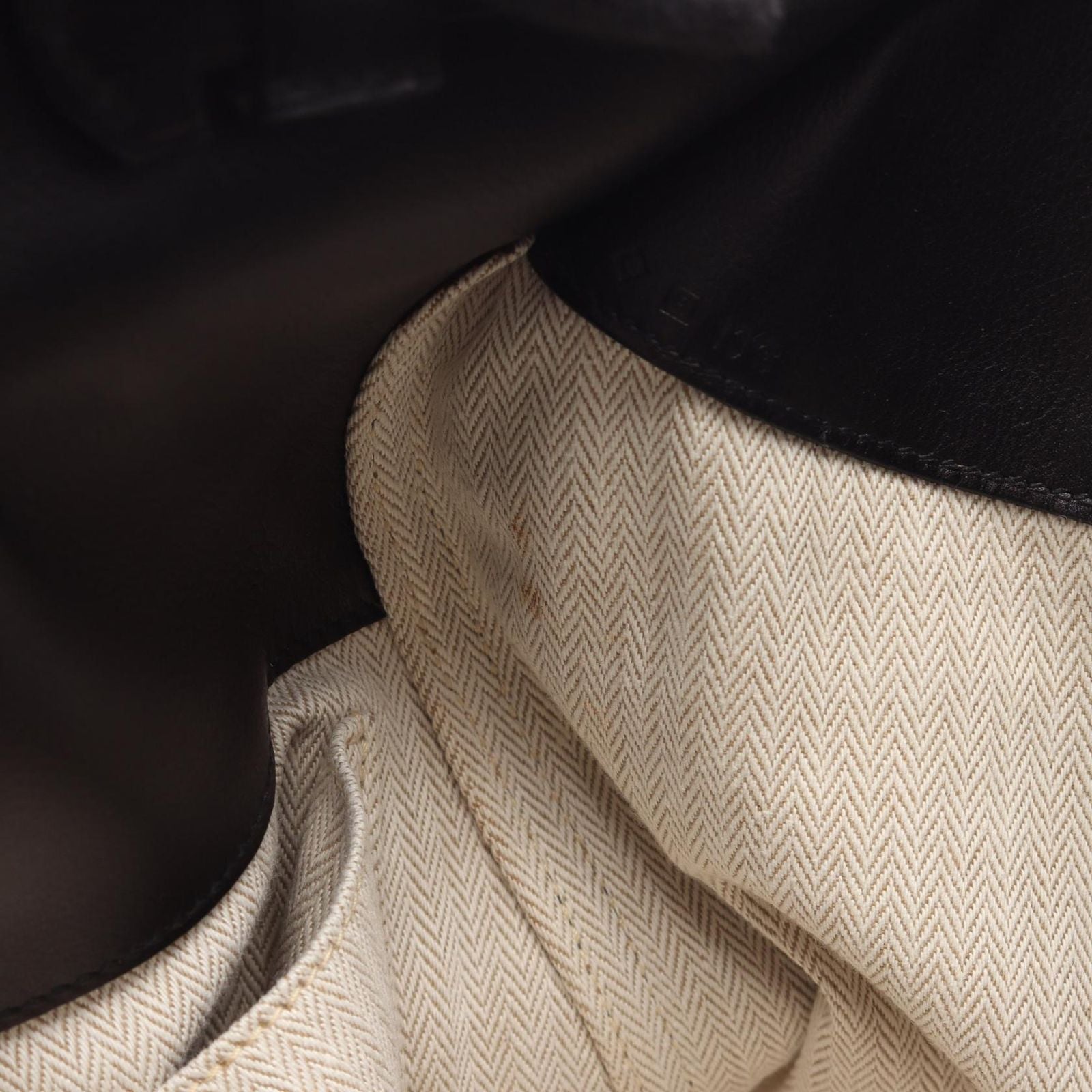Hermes Handbag Oxa 2-Way Black Leather — view 7