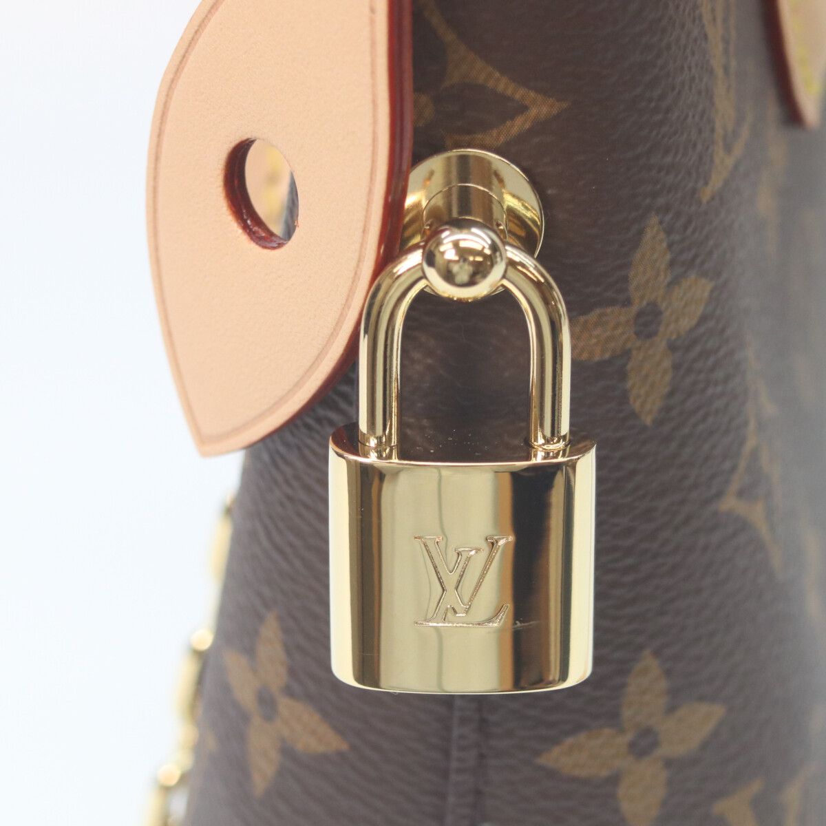 Louis Vuitton Monogram BB Handbag — view 6