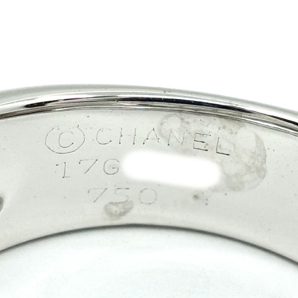 Chanel 18k White Gold Pickpocket Diamond Ring Camellia Star — view 9