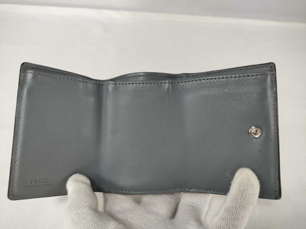 Fendi Trifold Wallet Peekaboo Selleria Micro Gray Leather Turnlock Silver — view 5