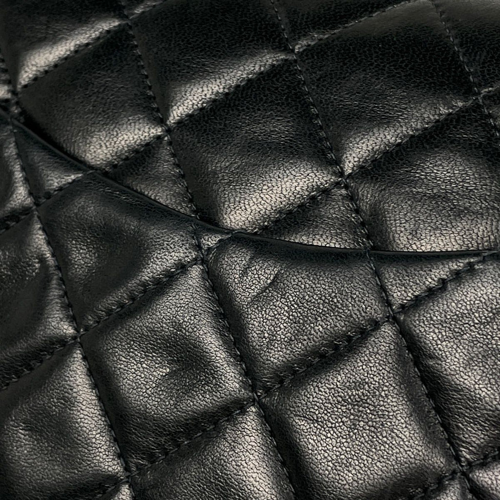 Chanel Quilted Double Flap Chain Shoulder Bag CC Logo Leather — view 4