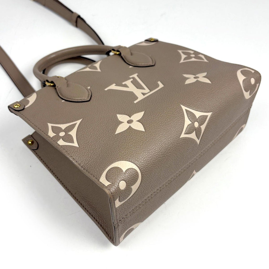 Louis Vuitton On The Go PM 2-Way Shoulder Bag Monogram Giant Bicolor Empreinte — view 2