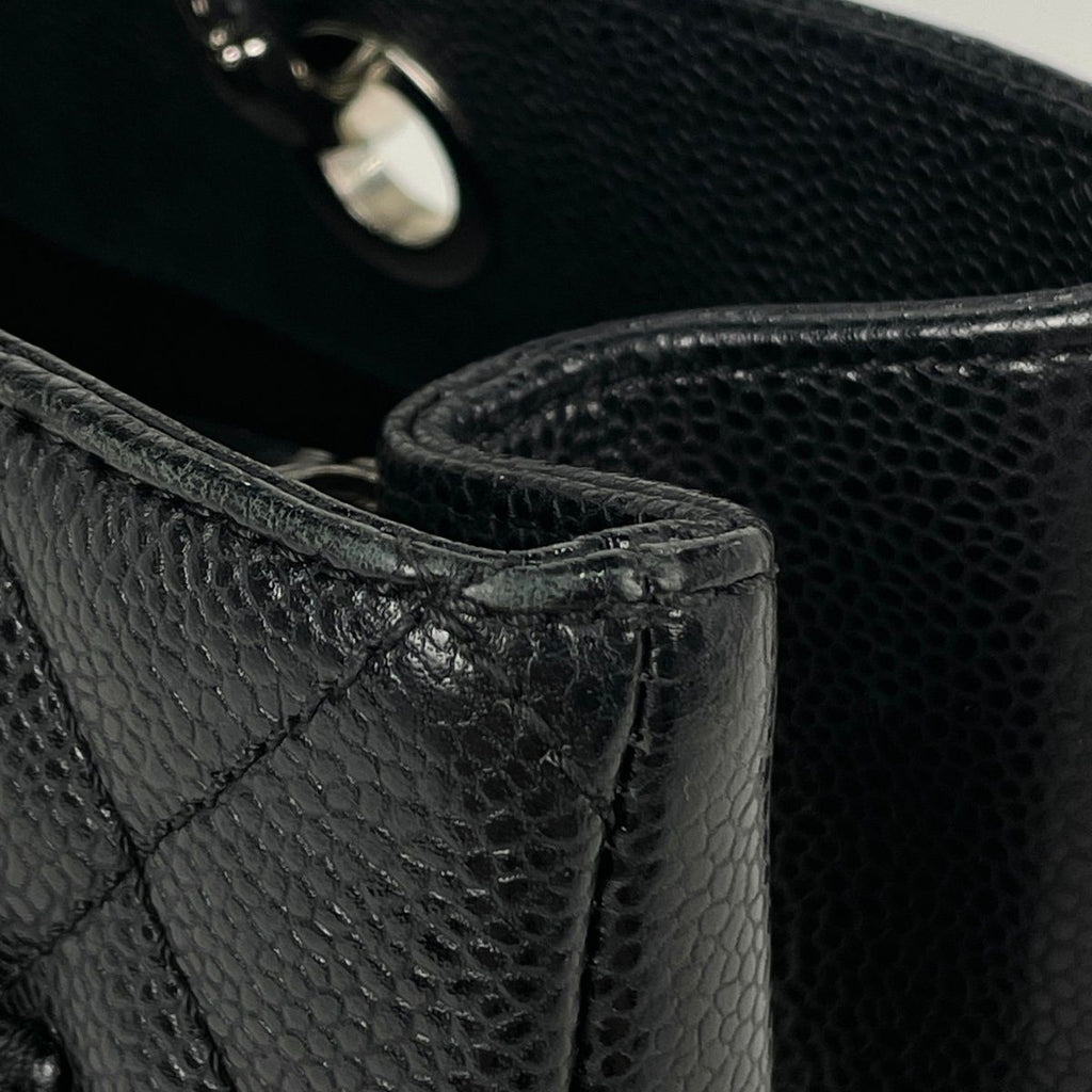 Chanel CC Logo Chain Tote Quilted Grand Shopping GST Caviar Leather Black — view 5