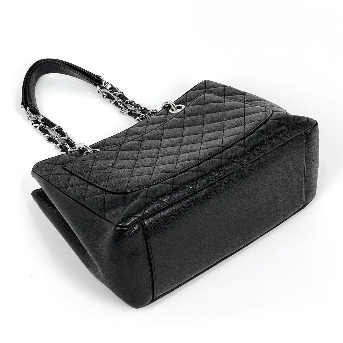 Chanel CC Logo Chain Tote Quilted Grand Shopping GST Caviar Leather Black — view 2