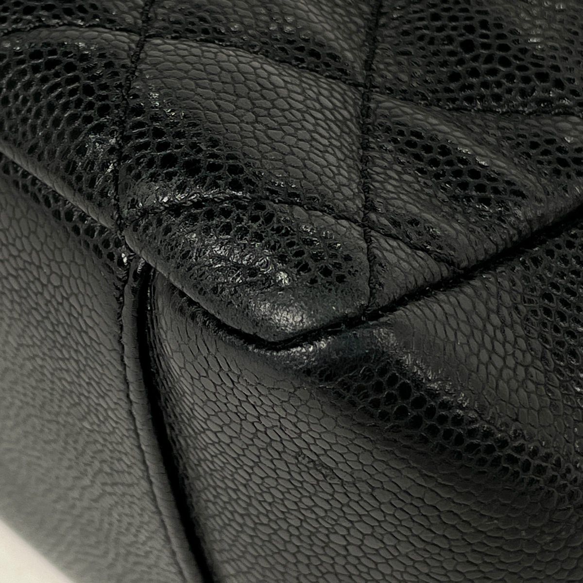 Chanel CC Logo Chain Tote Quilted Grand Shopping GST Caviar Leather Black — view 4