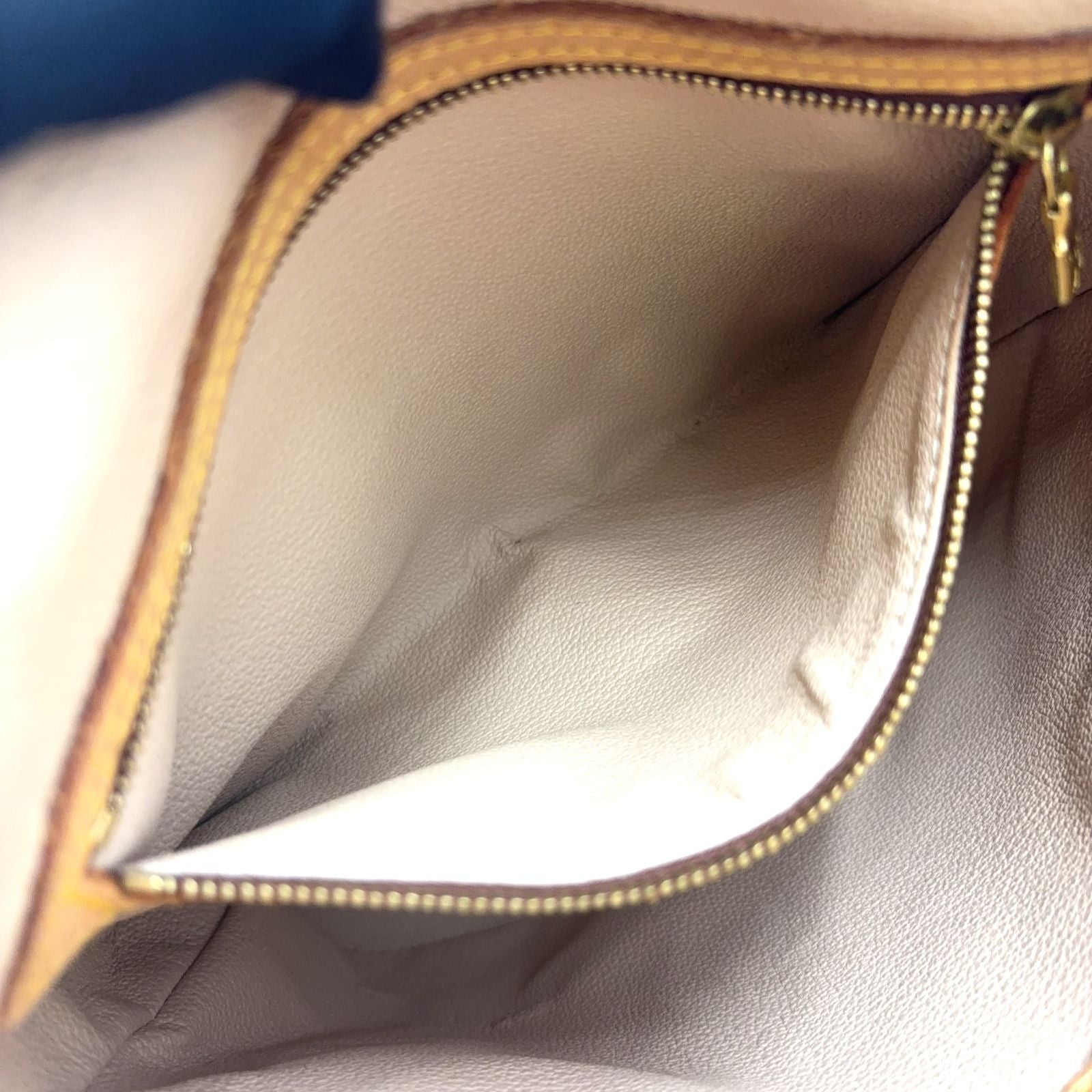 Louis Vuitton Bucket PM Monogram Leather Brown Shoulder Bag Gold — view 7