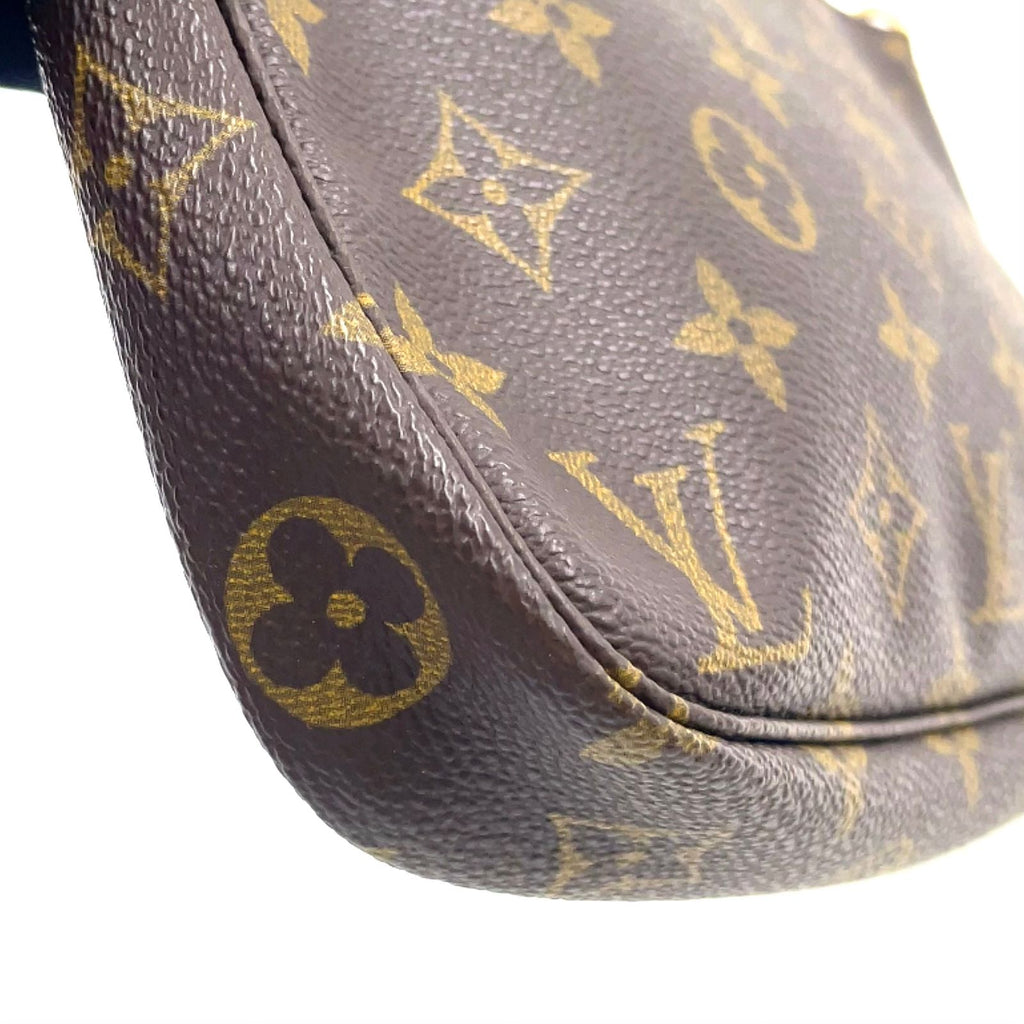 Louis Vuitton Pochette Monogram Leather Brown Light Handbag Gold — view 8