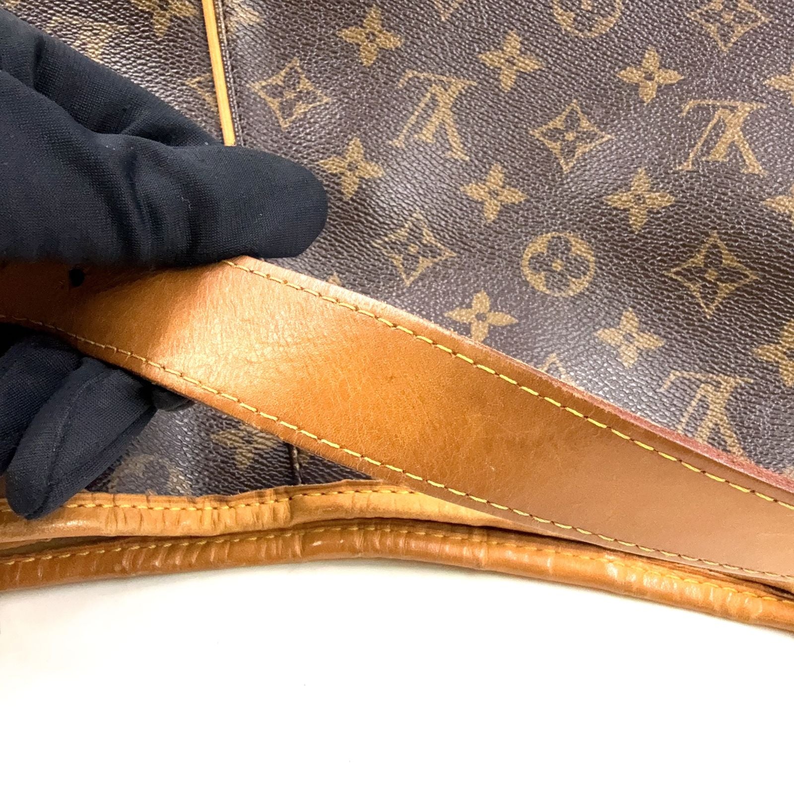 Louis Vuitton Galleria PM Monogram Leather Brown Light Shoulder Bag Gold — view 8