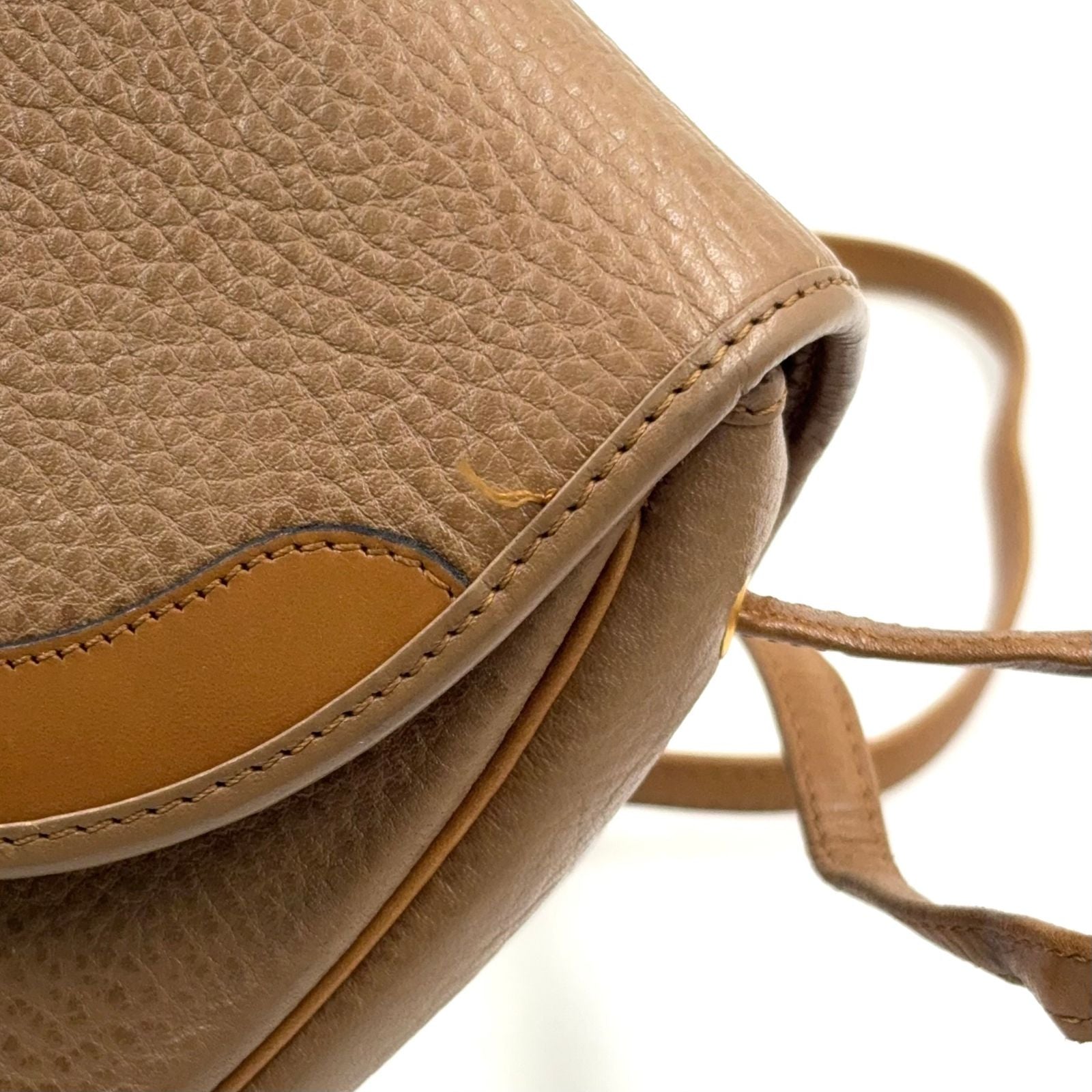 Dior CD Logo Leather Light Brown Shoulder Bag Gold — view 7