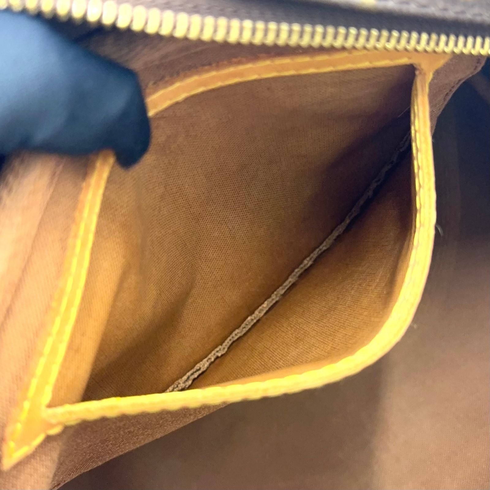 Louis Vuitton Montorgueil PM Monogram Leather Brown Shoulder Bag Gold — view 5