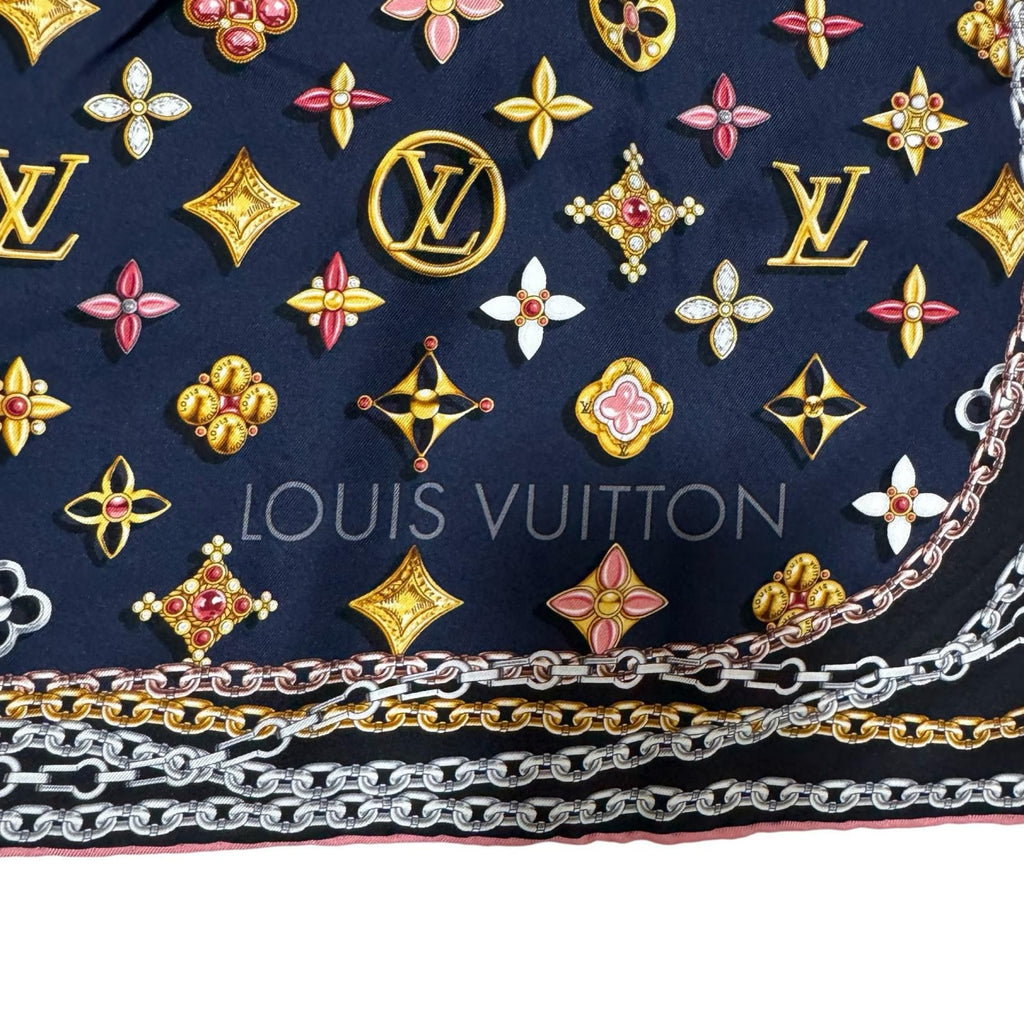 Louis Vuitton Silk Scarf Carre Your Highness — view 3