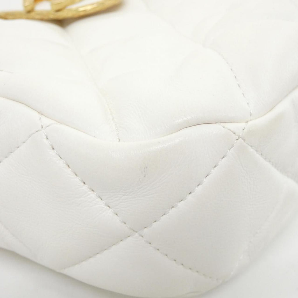 Chanel Bag Handbag White — view 3