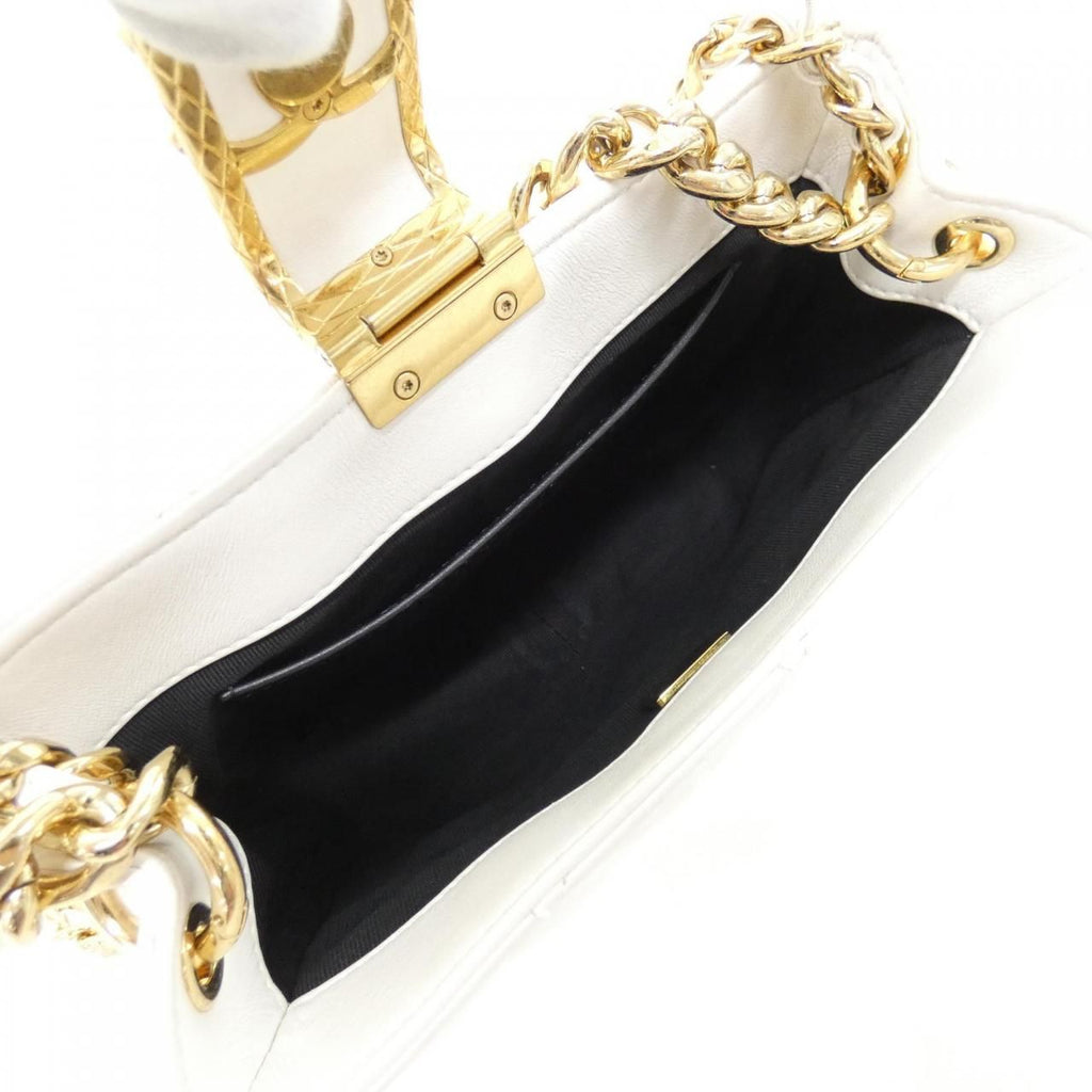 Chanel Bag Handbag White — view 9