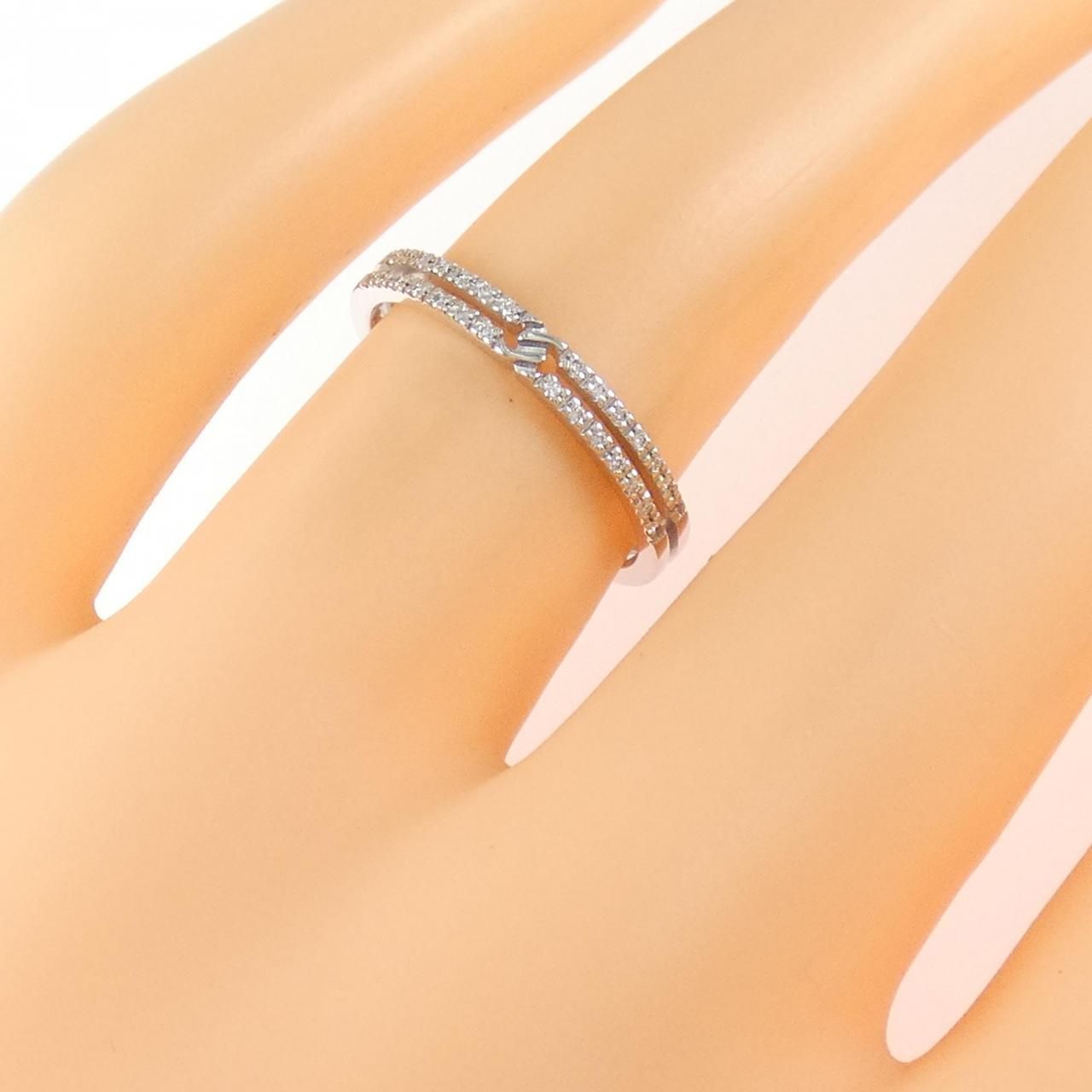 Gucci Infinity Ring White Gold — view 4