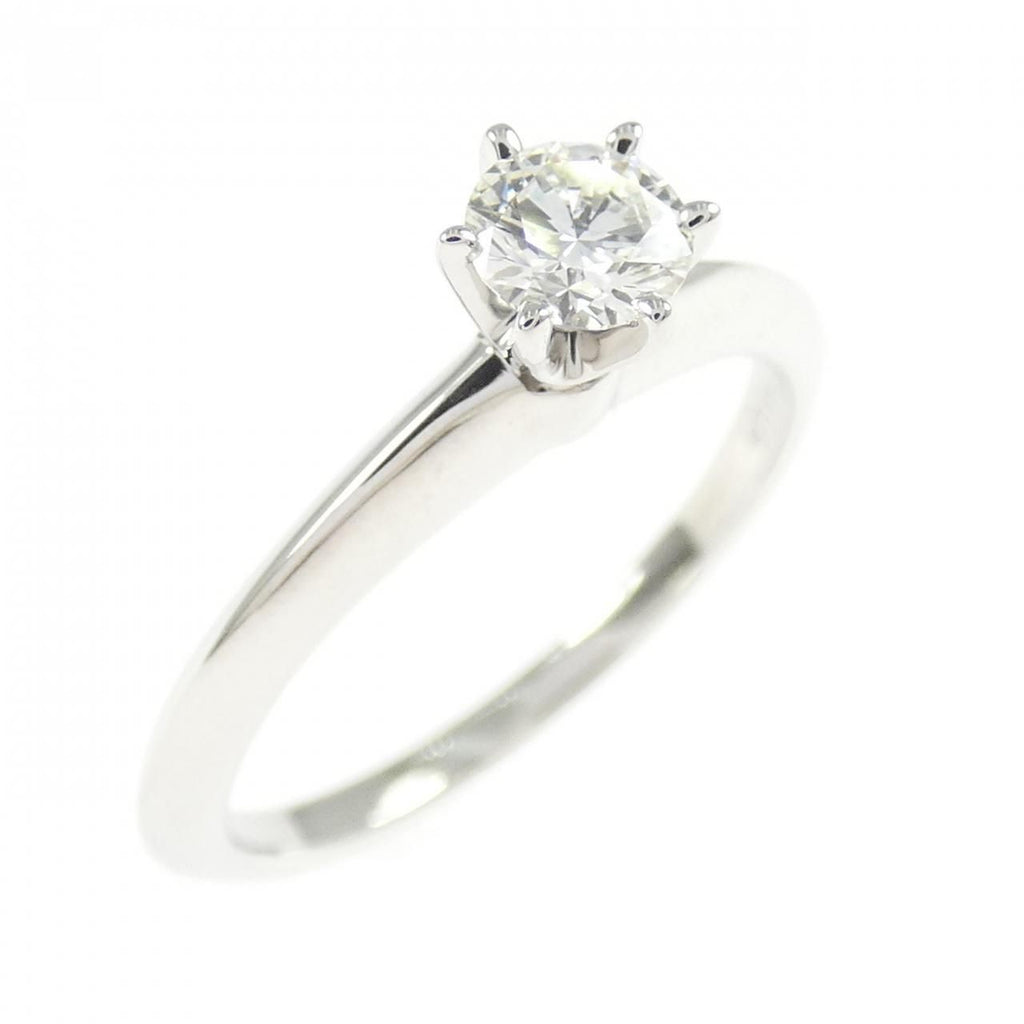 Tiffany & Co Classic Solitaire Ring