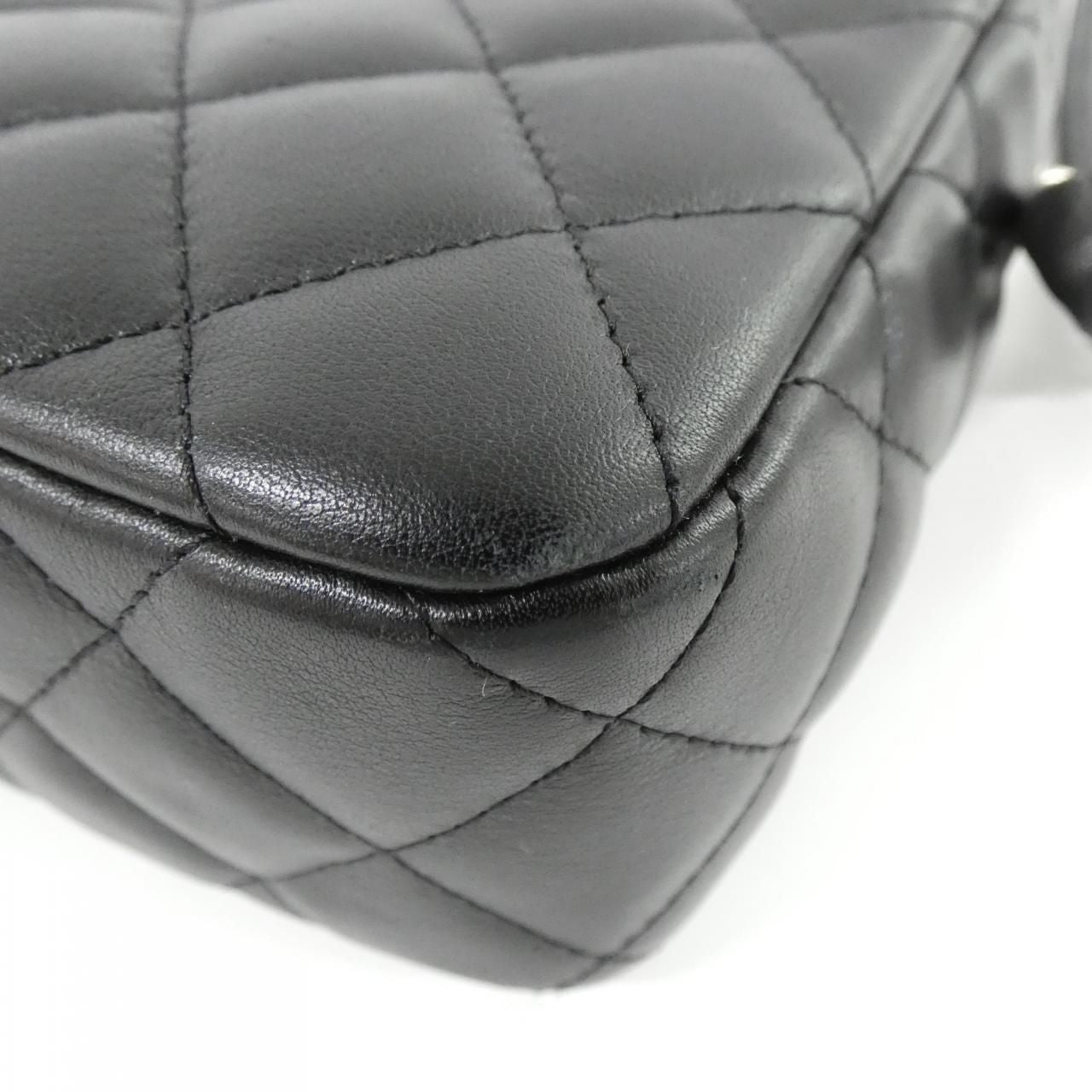 Chanel Cambon Line Shoulder — view 3