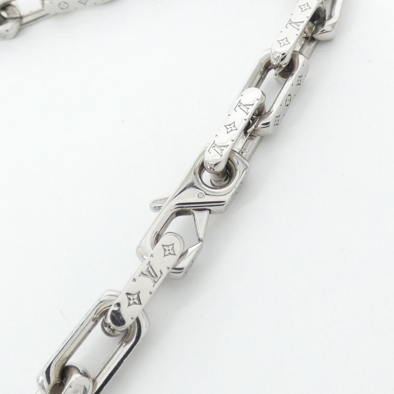 Louis Vuitton Collier Chain Monogram Necklace — view 3