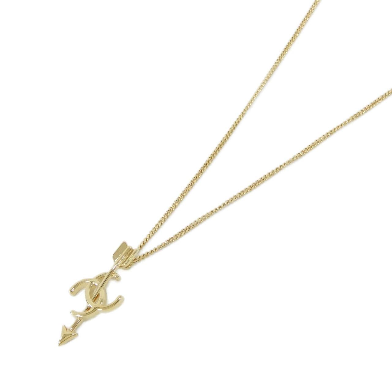 Chanel Necklace Gold