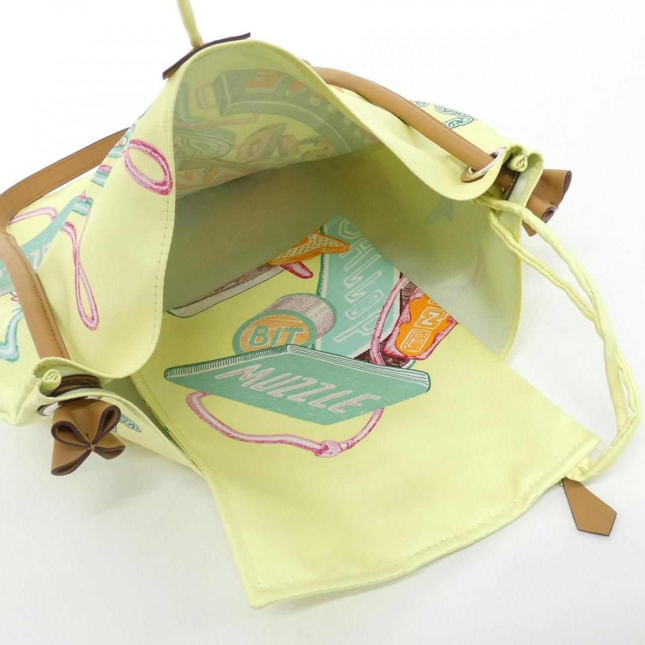 Hermes Chevalscope Neon Silky City PM Shoulder — view 7