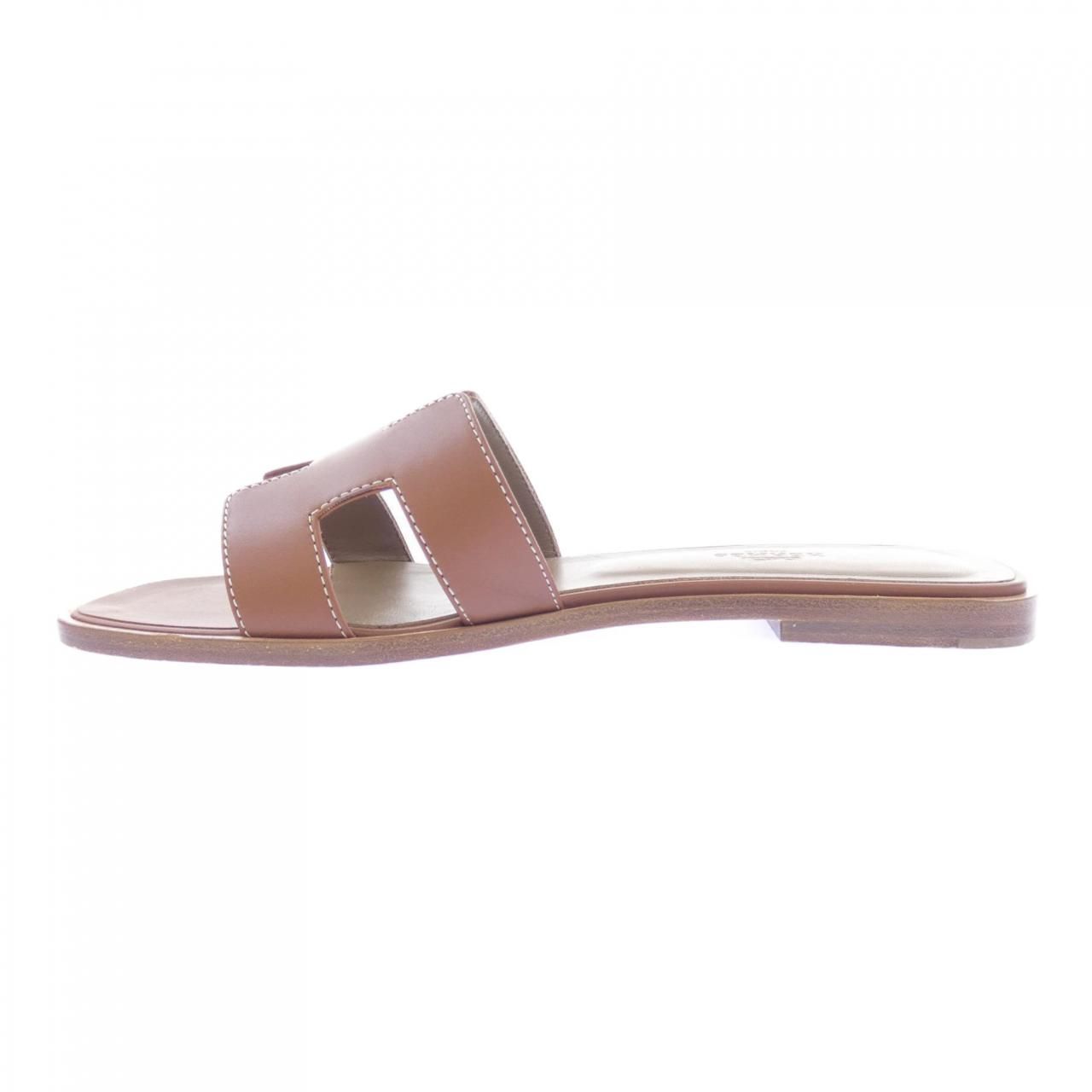 Hermes Oran Sandals Brown — view 2