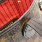 Louis Vuitton Damier Neverfull PM — view 3