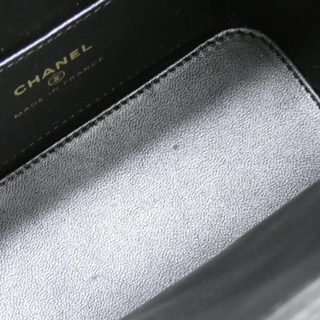Chanel Bag Handbag Black — view 6