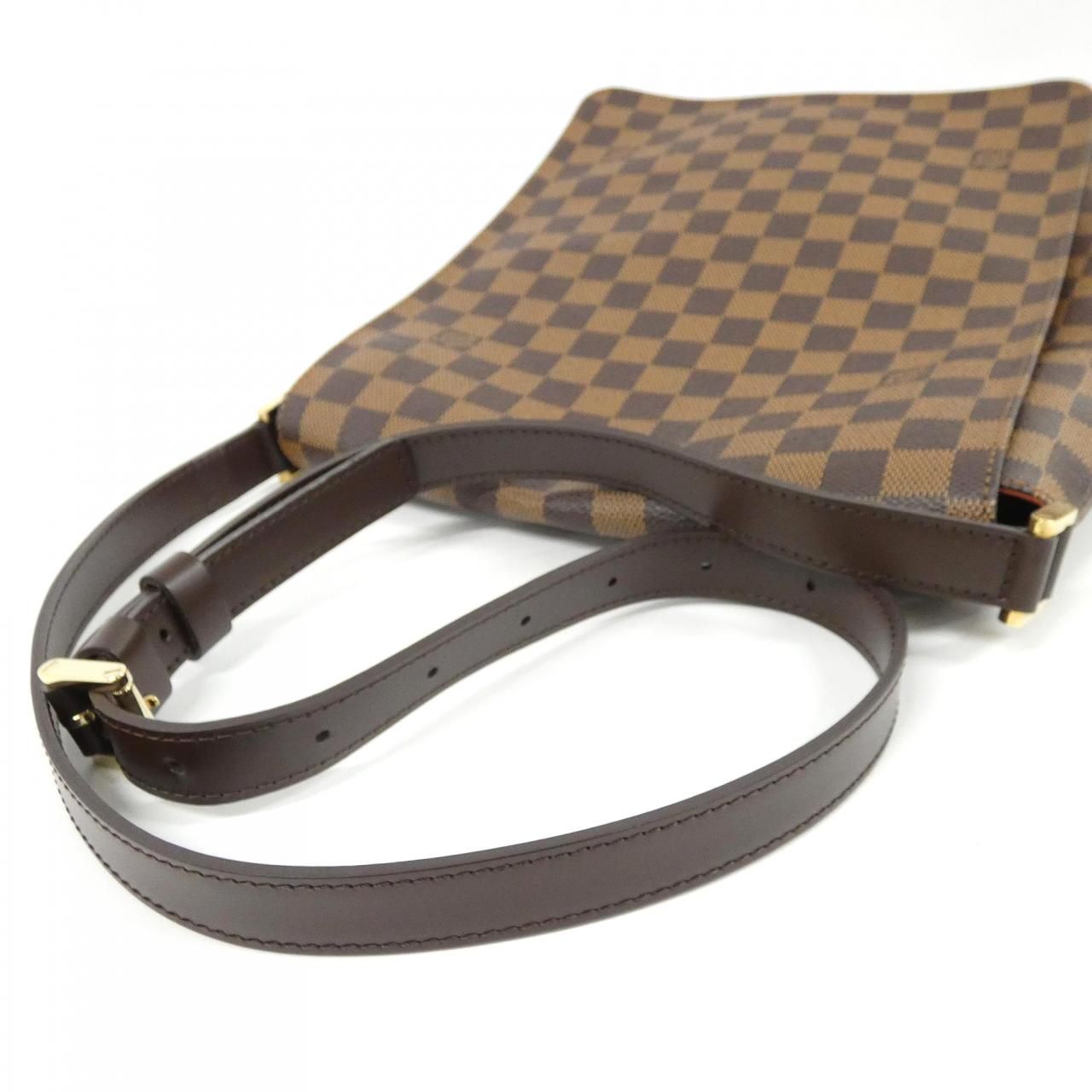 Louis Vuitton Damier Musette Shoulder — view 5