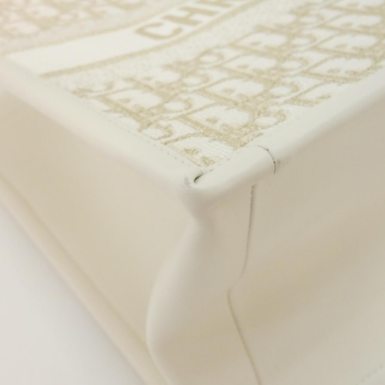 Dior Oblique Book Tote — view 3