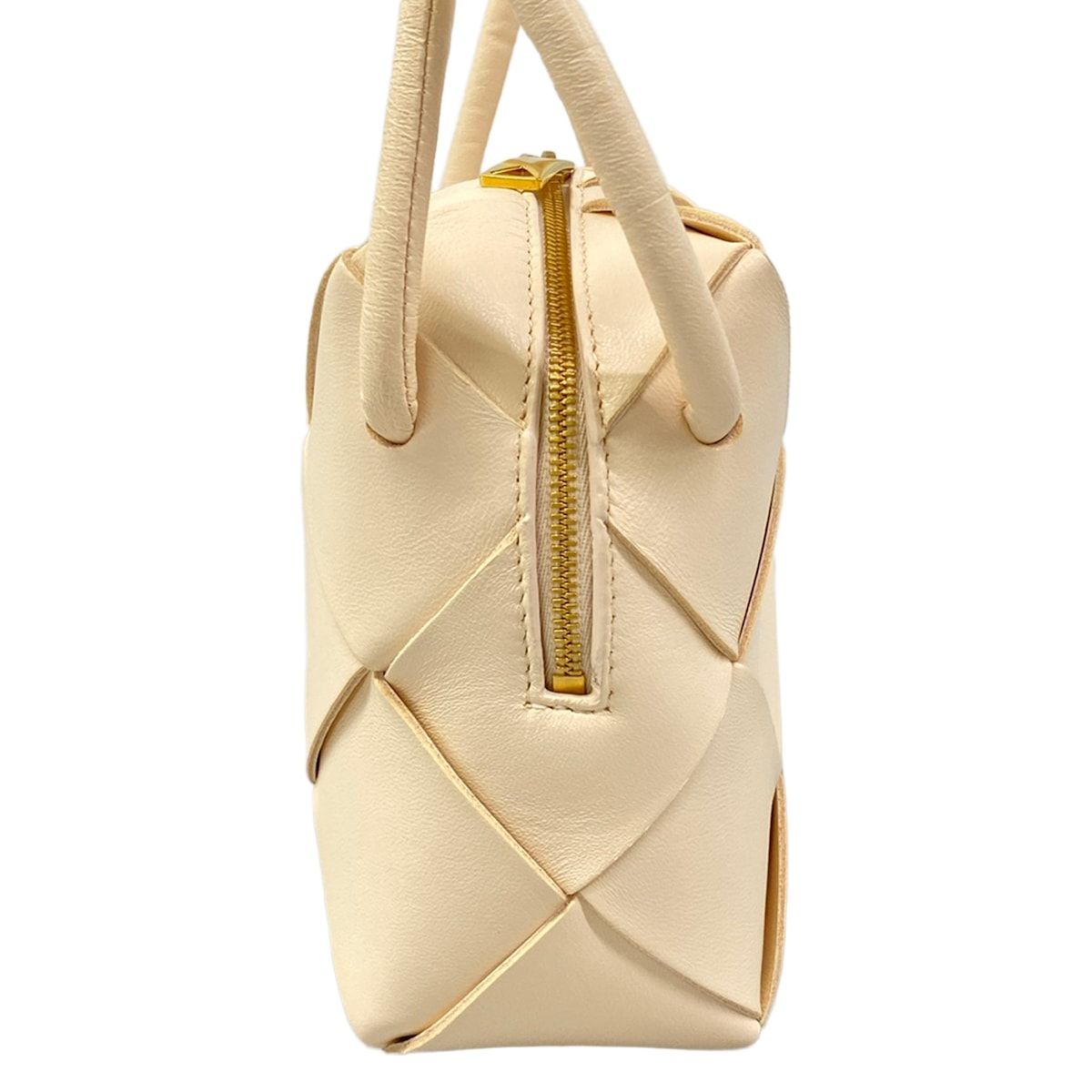 Bottega Veneta Shoulder Bag Mini Cassette Macaron Lambskin — view 4