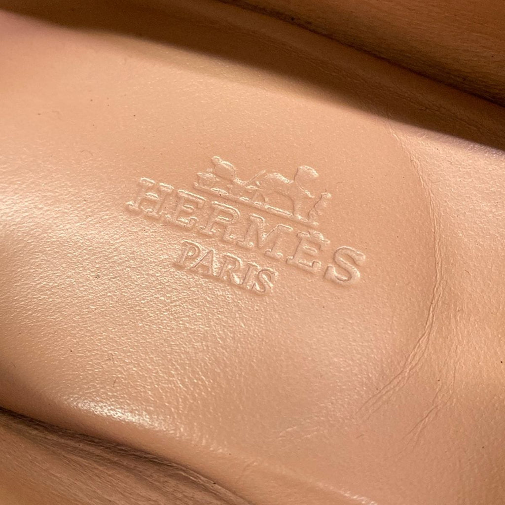 Hermes Loafers 38.5 Black Silver Leather — view 9